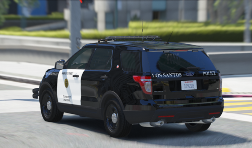 Could contain: vehicle, land vehicle, wheel, tire, outdoor, police, bumper, road, sport utility vehicle, text, automotive exterior, auto part, transport, car, motor vehicle, vehicle registration plate, compact sport utility vehicle, fender, roof rack, street