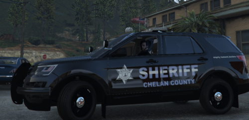 Could contain: vehicle, land vehicle, tire, wheel, transport, outdoor, sport utility vehicle, auto part, roof rack, car, automotive luggage rack, automotive exterior, compact sport utility vehicle, police, automotive carrying rack, bumper, motor vehicle, automotive tire, ford, fender, law enforcement, text, crossover suv, suv