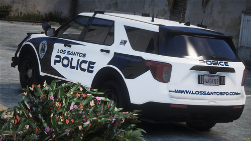 Could contain: text, vehicle, land vehicle, tire, wheel, outdoor, auto part, automotive exterior, bumper, plant, vehicle registration plate, sport utility vehicle, transport, car, parked, police