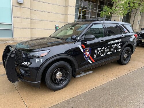 Could contain: vehicle, land vehicle, tire, wheel, text, outdoor, auto part, sport utility vehicle, bumper, automotive exterior, compact sport utility vehicle, automotive tire, crossover suv, fender, car, land rover, automotive design, parked, suv