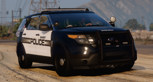 Could contain: vehicle, land vehicle, wheel, outdoor, tire, bumper, sport utility vehicle, auto part, compact sport utility vehicle, subaru, ground, nissan, mitsubishi, crossover suv, roof rack, ford, mini suv, automotive design, motor vehicle, land rover, range rover, toyota, road, automotive luggage rack, car